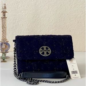 NWT Tory Burch Willa Tweed Chain Wallet in Navy.